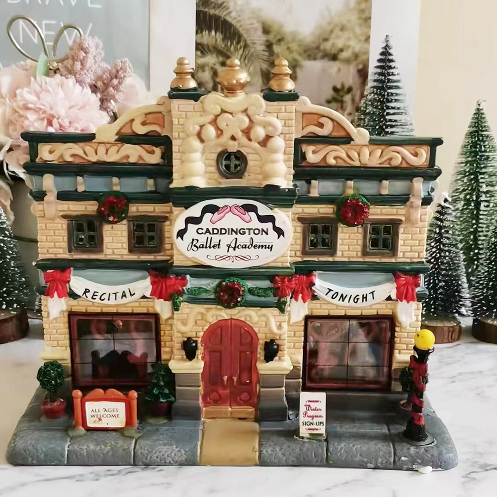 Customized Christmas Polyresin Handmade Seasonal Holidays Led House Home Village Collections