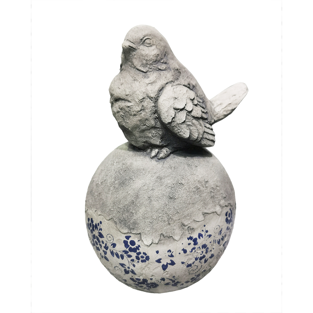 Garden Decorative Sculpture Cement Distressed Gray Bird Animal Figurine Sitting on the Stone